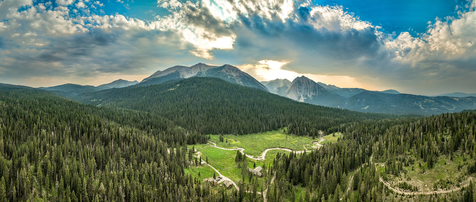 Trapper's Cabin property picture 2 of 83