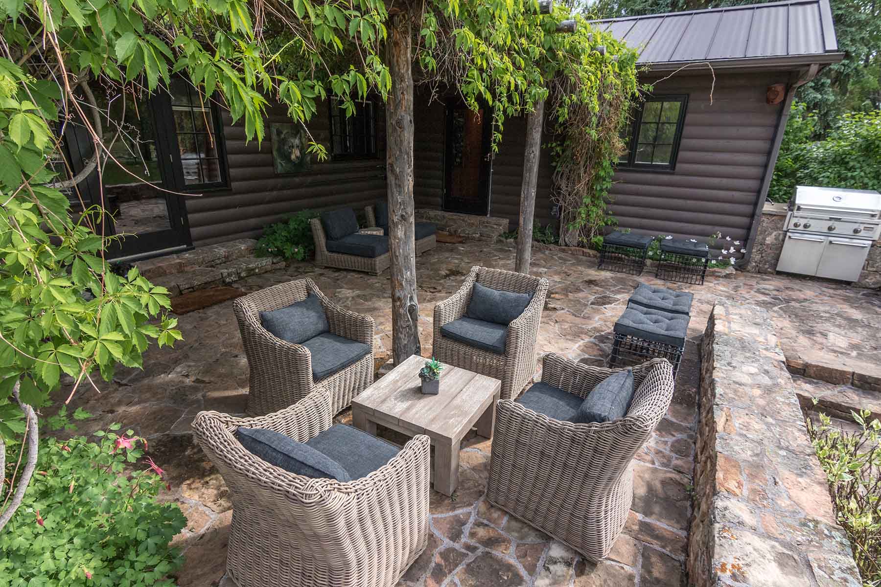 Riverhouse on the Yellowstone property picture 62 of 76