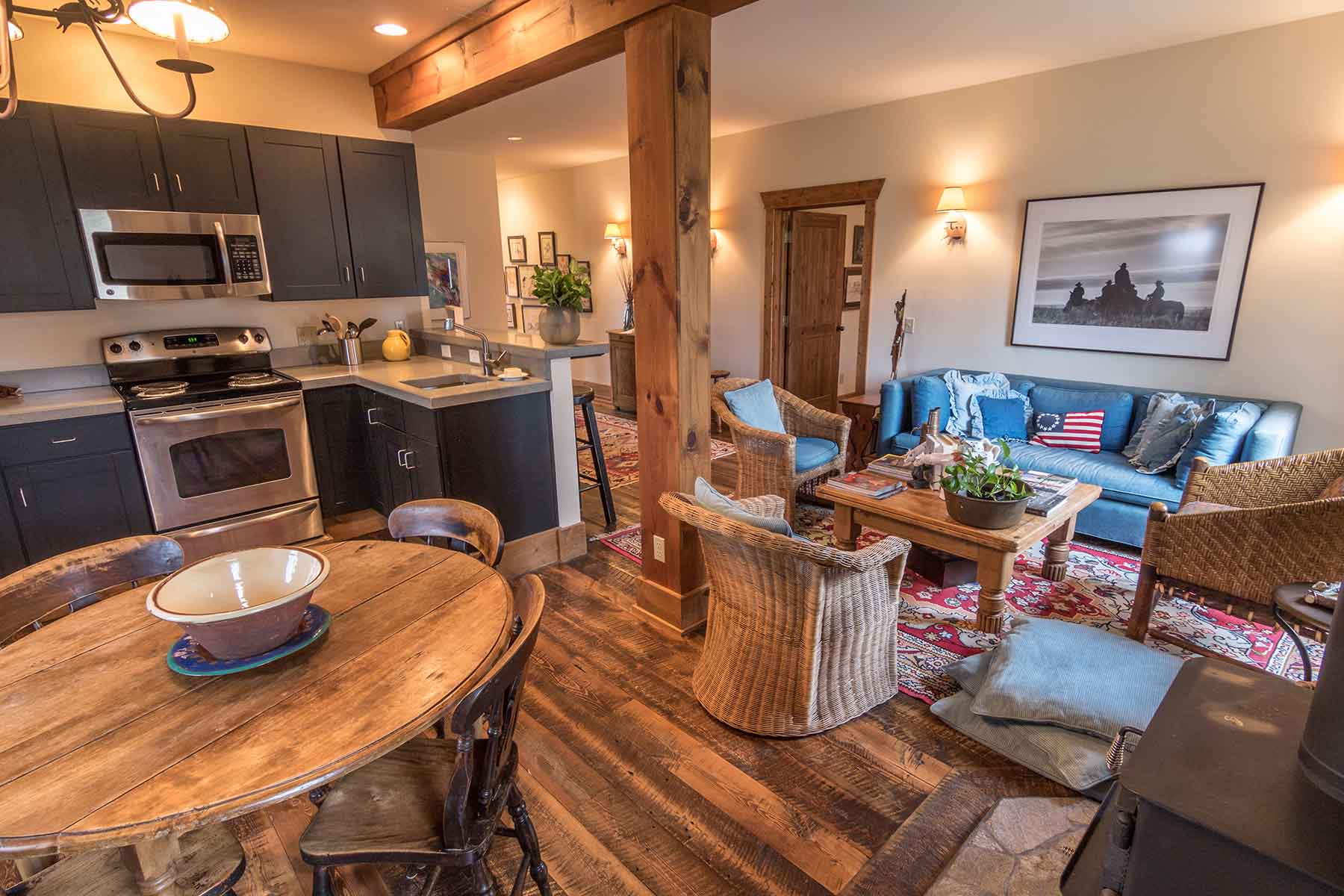 Riverhouse on the Yellowstone property picture 33 of 76