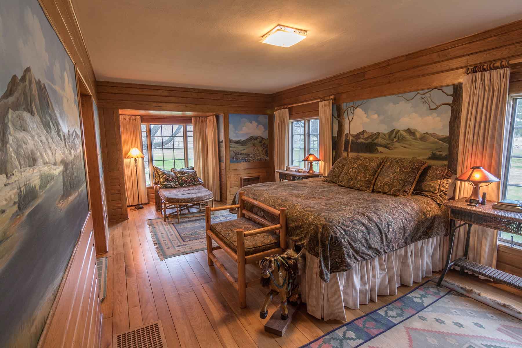 Riverhouse on the Yellowstone property picture 36 of 76