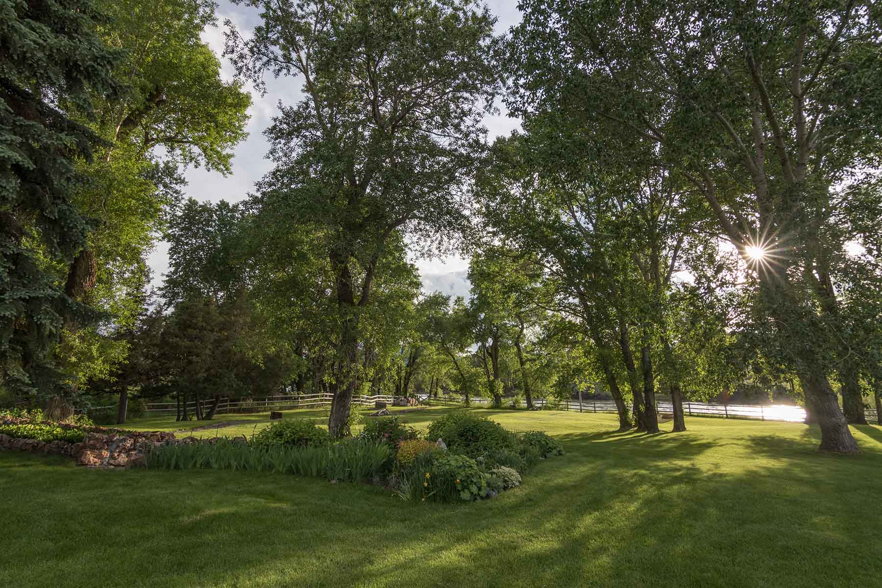 Riverhouse on the Yellowstone property picture 67 of 76