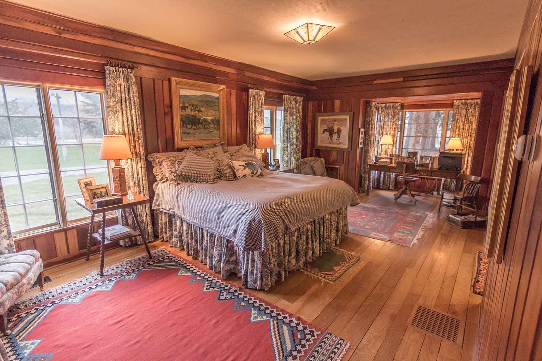 Riverhouse on the Yellowstone property picture 29 of 76