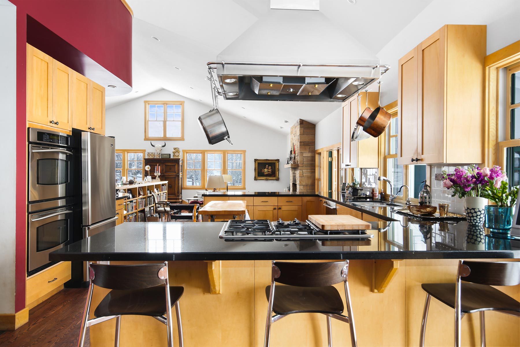 L Quarter Circle property picture 74 of 137