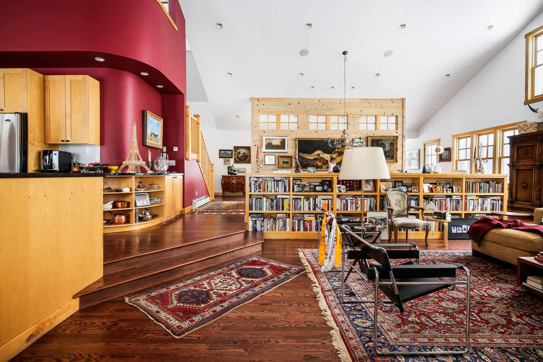 L Quarter Circle property picture 111 of 137