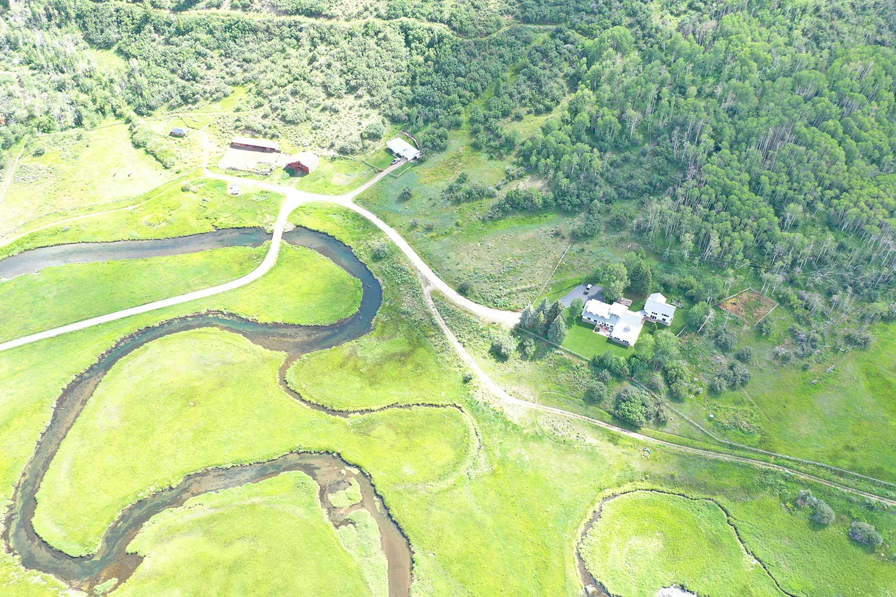 L Quarter Circle property picture 45 of 137