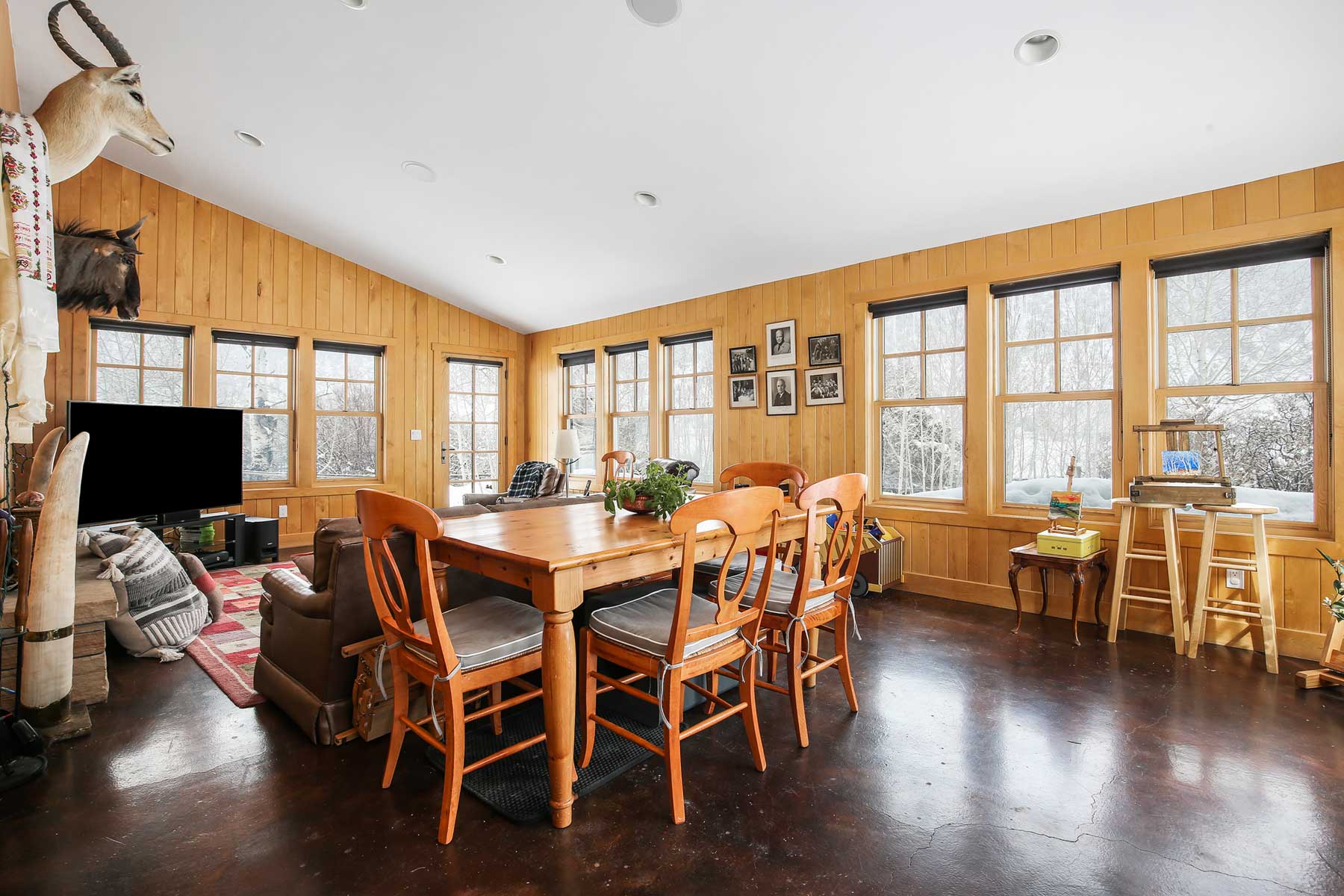 L Quarter Circle property picture 116 of 137