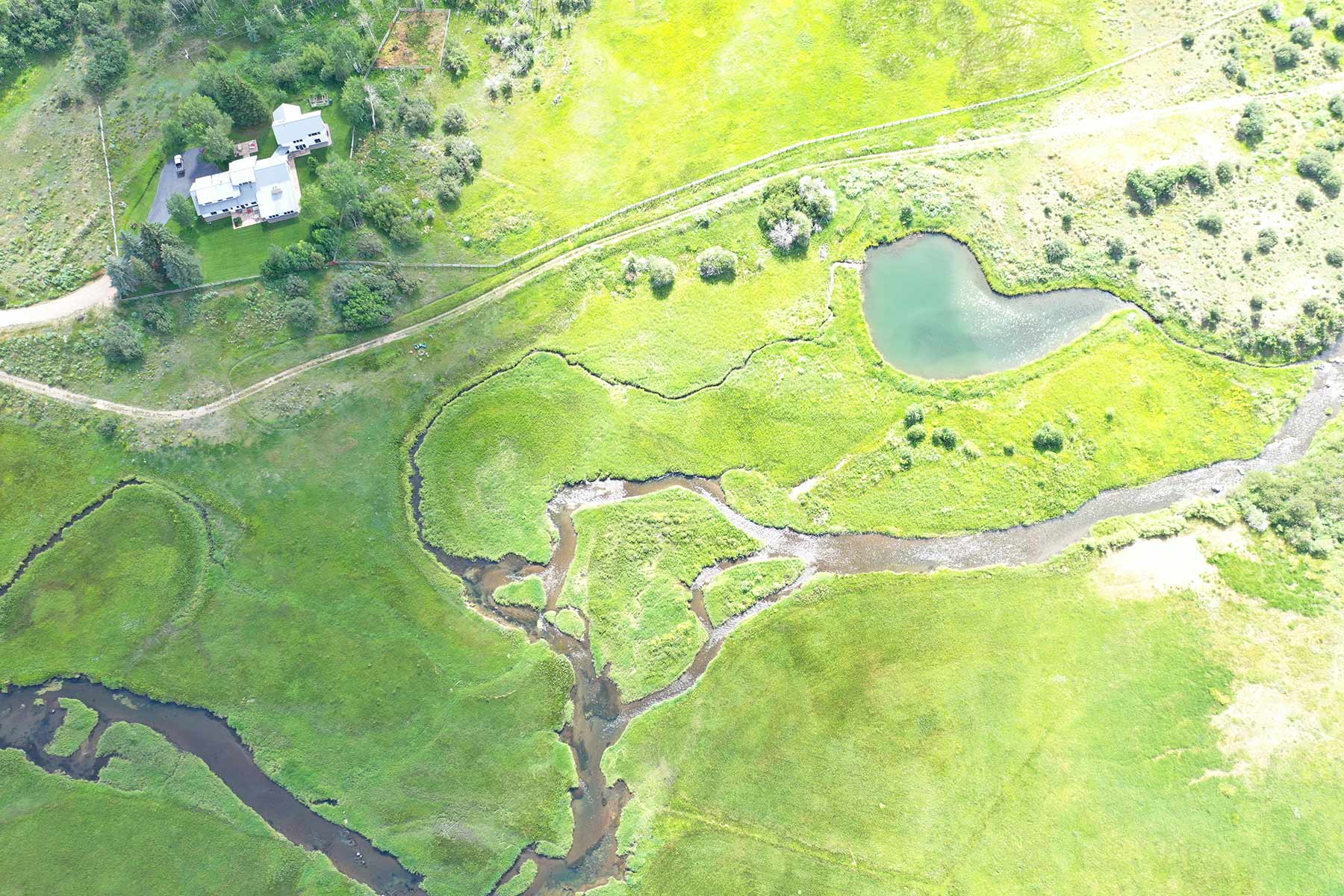 L Quarter Circle property picture 46 of 137