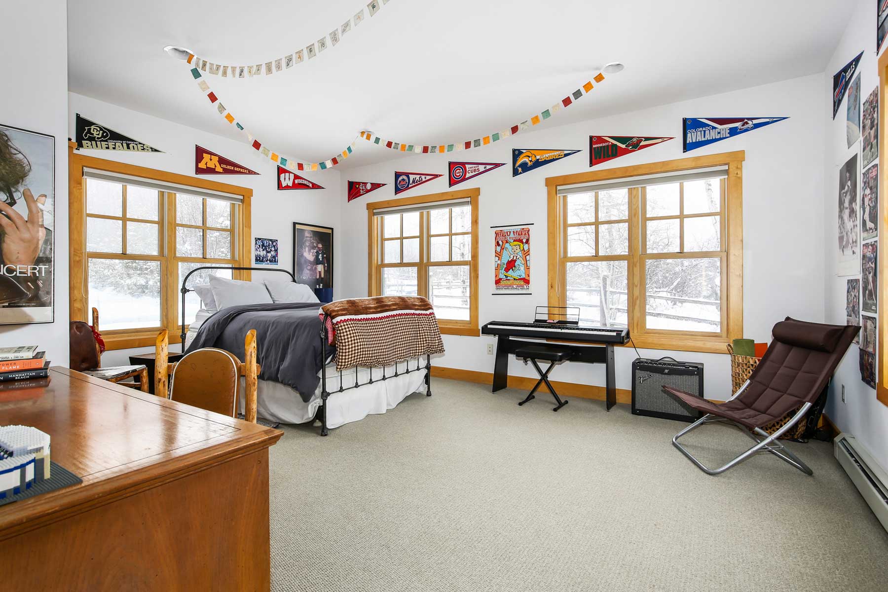 L Quarter Circle property picture 122 of 137