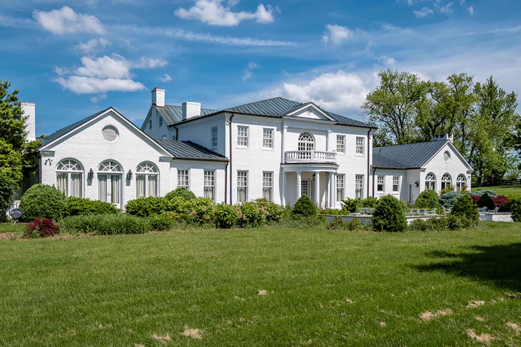 Woodside Farms Past Auction Virginia Hall and Hall