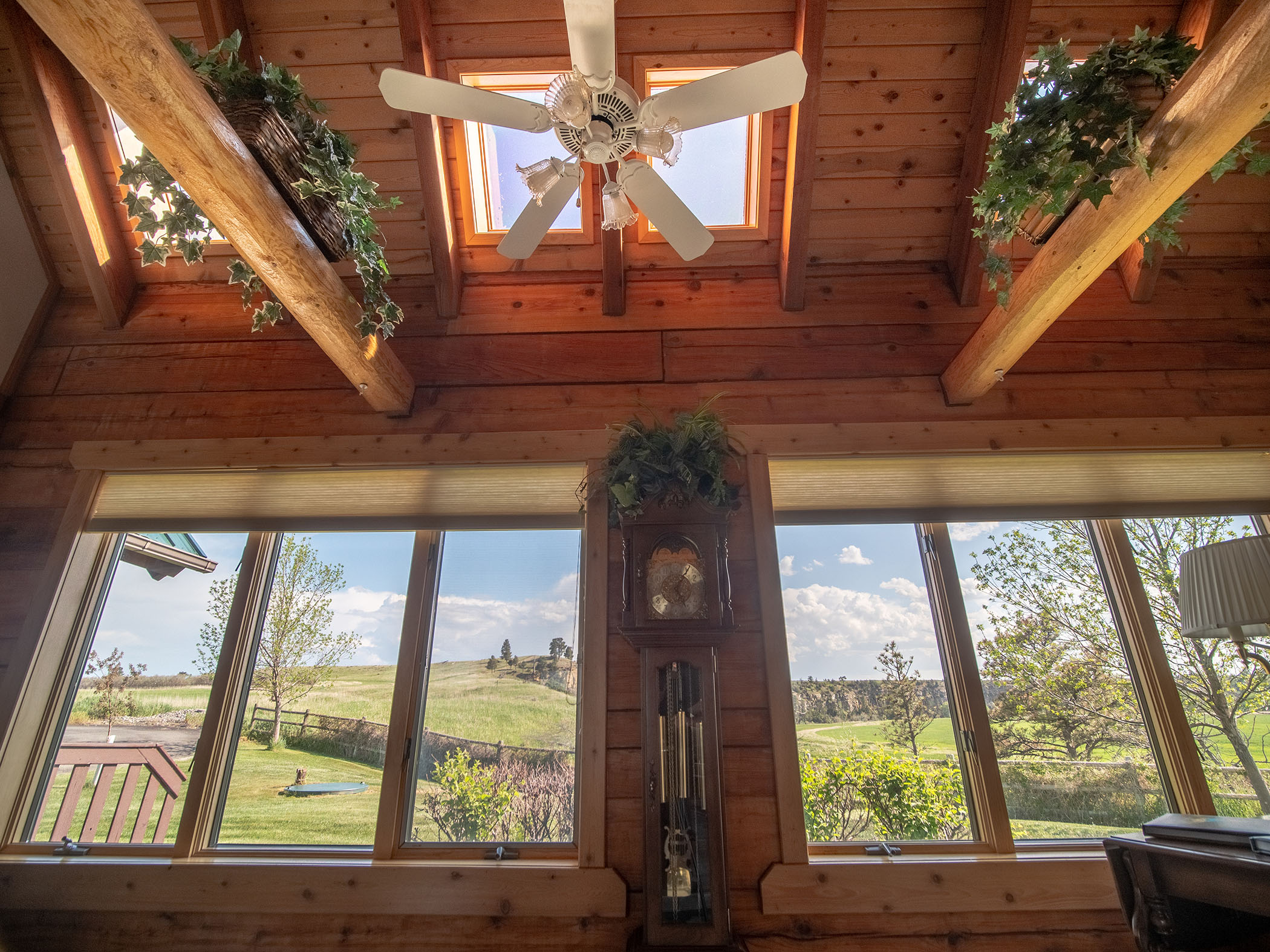 Musselshell River Breaks Ranch Hall and Hall