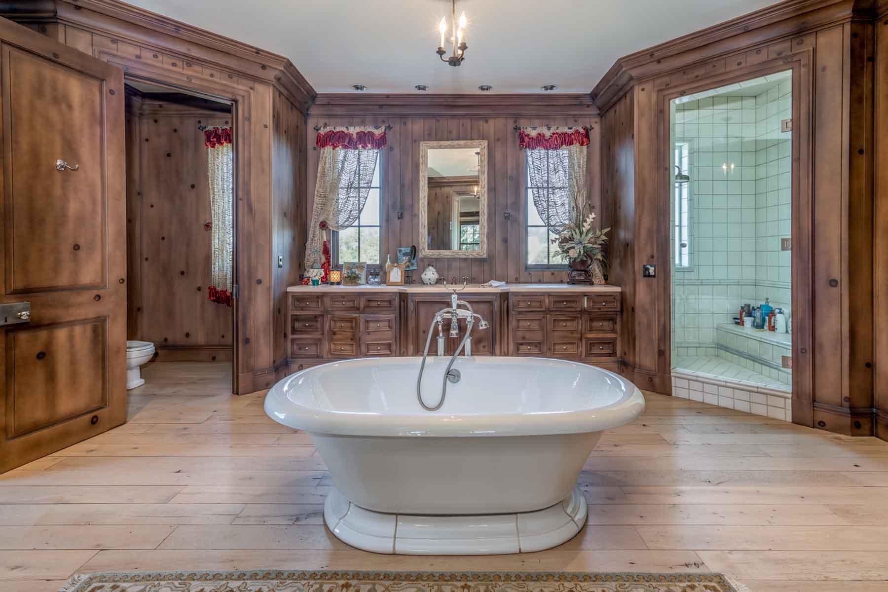 Whitmire Ranch property picture 104 of 108