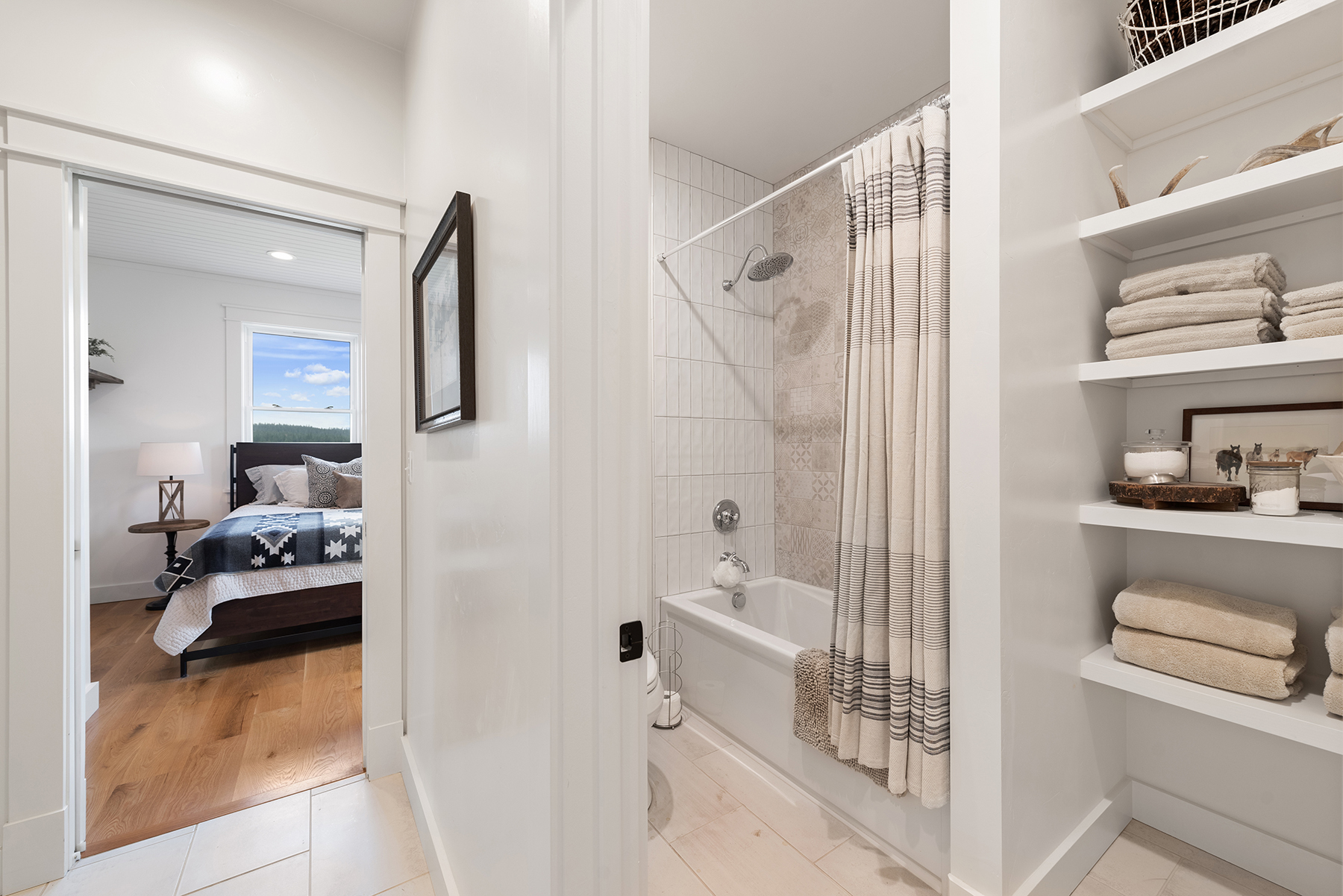 Ronde River Ranch property picture 32 of 116