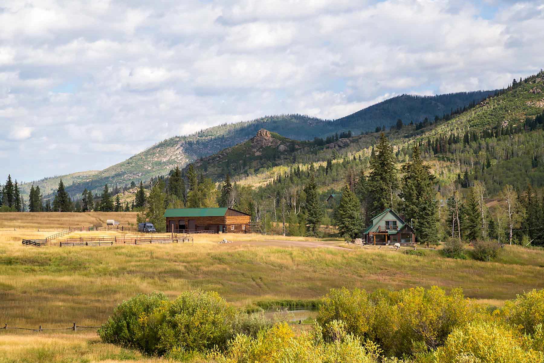 4F Ranch property picture 2 of 42