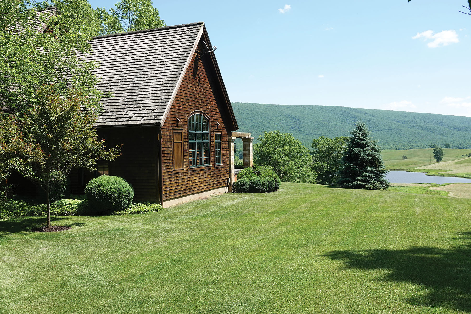 Cloverdale Farm Sold Virginia Hall and Hall