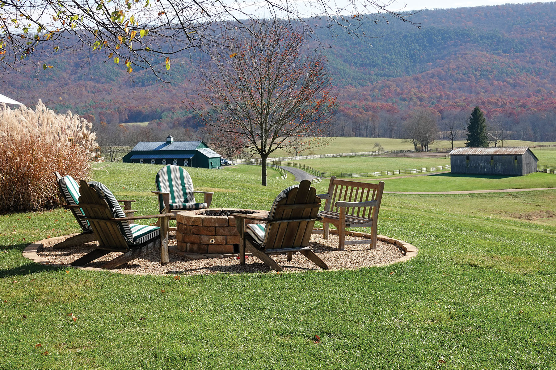 Cloverdale Farm Sold Virginia Hall and Hall