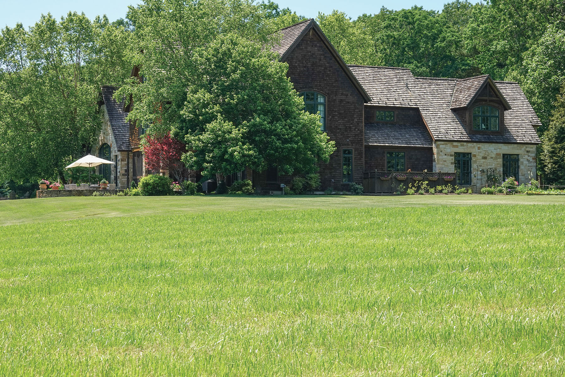 Cloverdale Farm Sold Virginia Hall and Hall