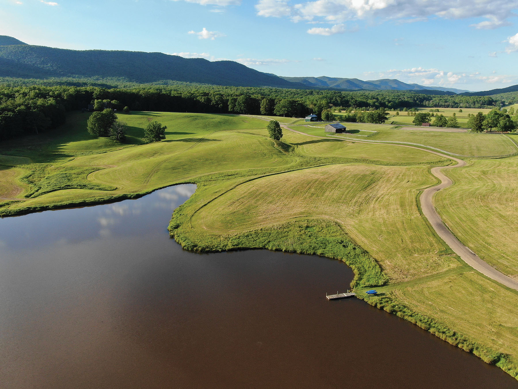 Cloverdale Farm Sold Virginia Hall and Hall