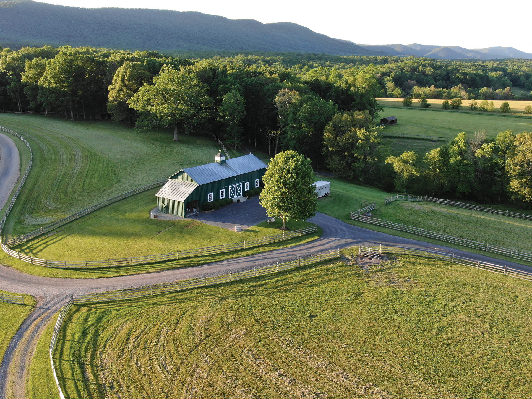 Cloverdale Farm Sold Virginia Hall and Hall