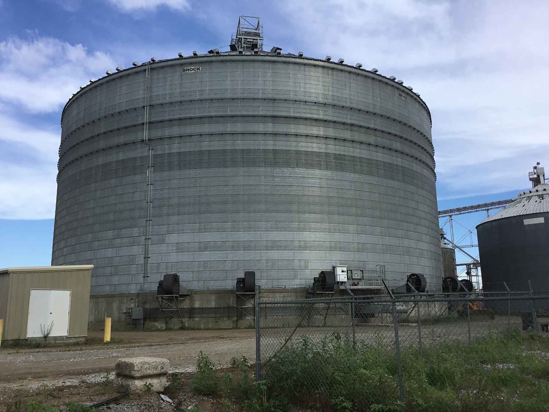 Dyersburg Elevator Co property picture 10 of 42