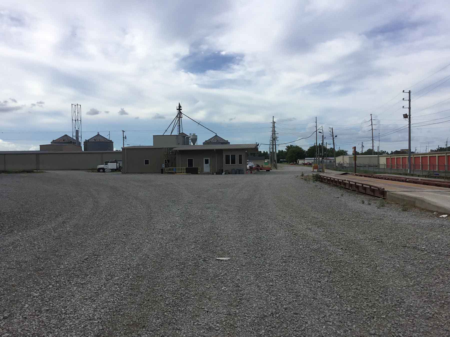 Dyersburg Elevator Co property picture 8 of 42