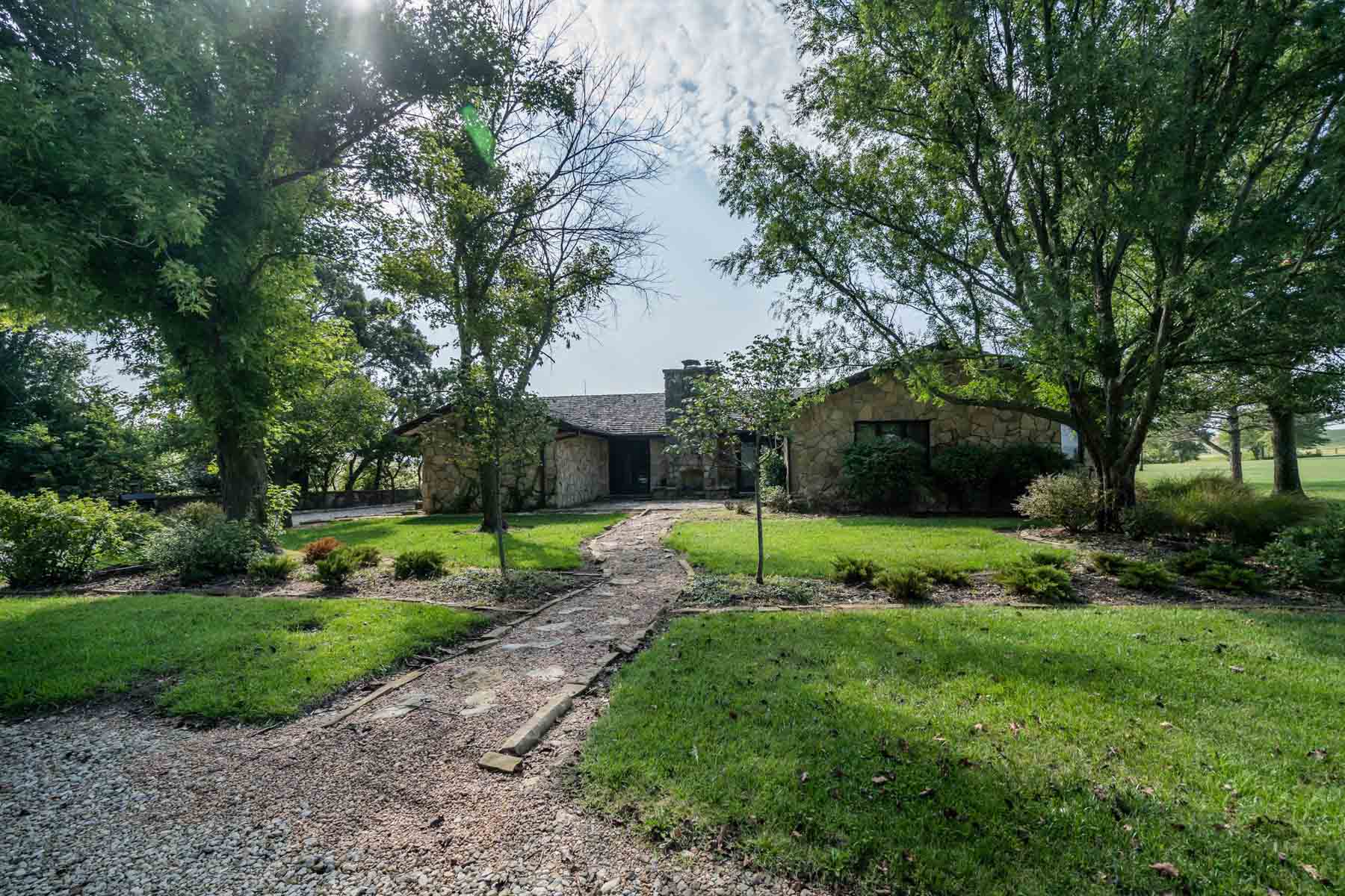 Spring Creek Ranch Hall and Hall