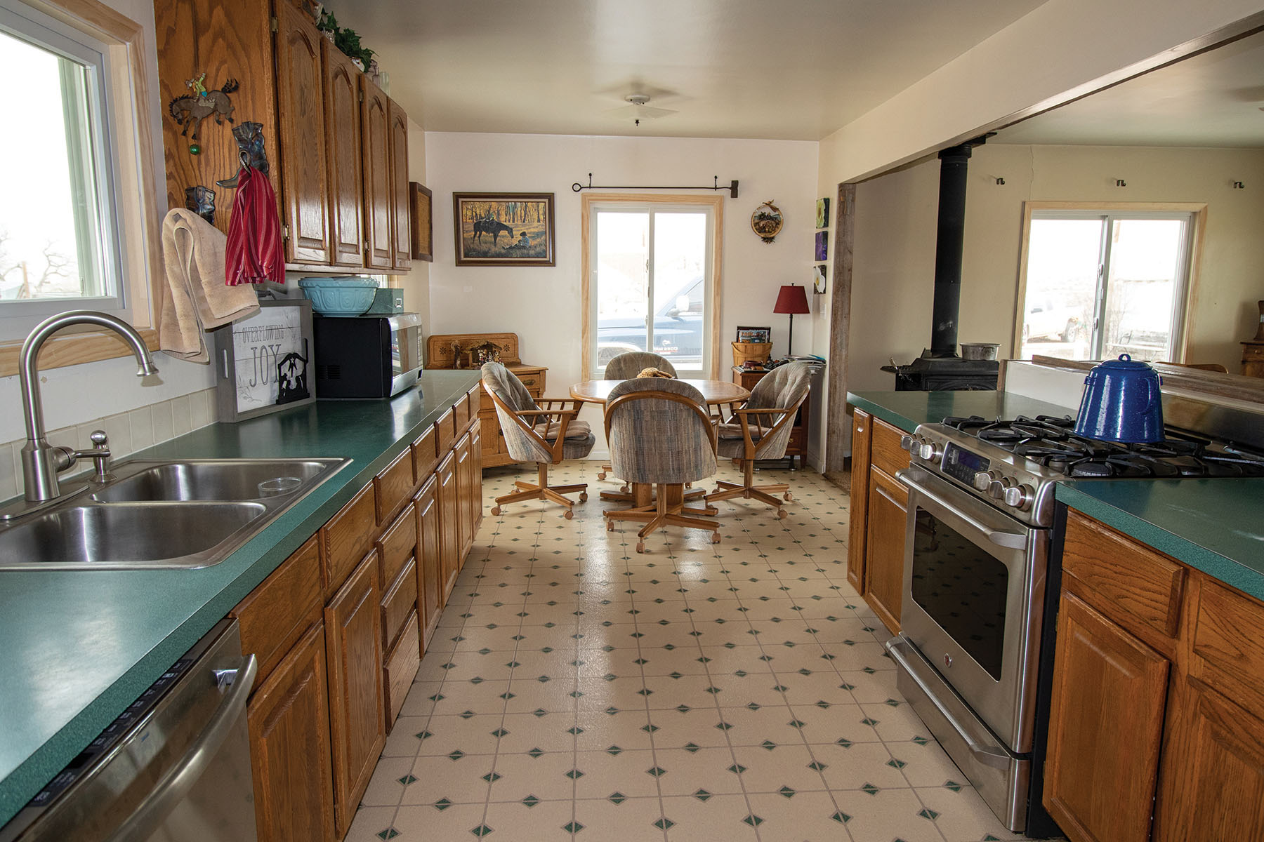 Tracy Ranch property picture 25 of 34