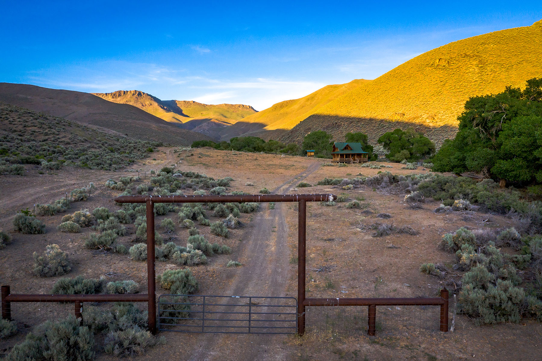 Clear Creek Ranch Sold Nevada Hall and Hall