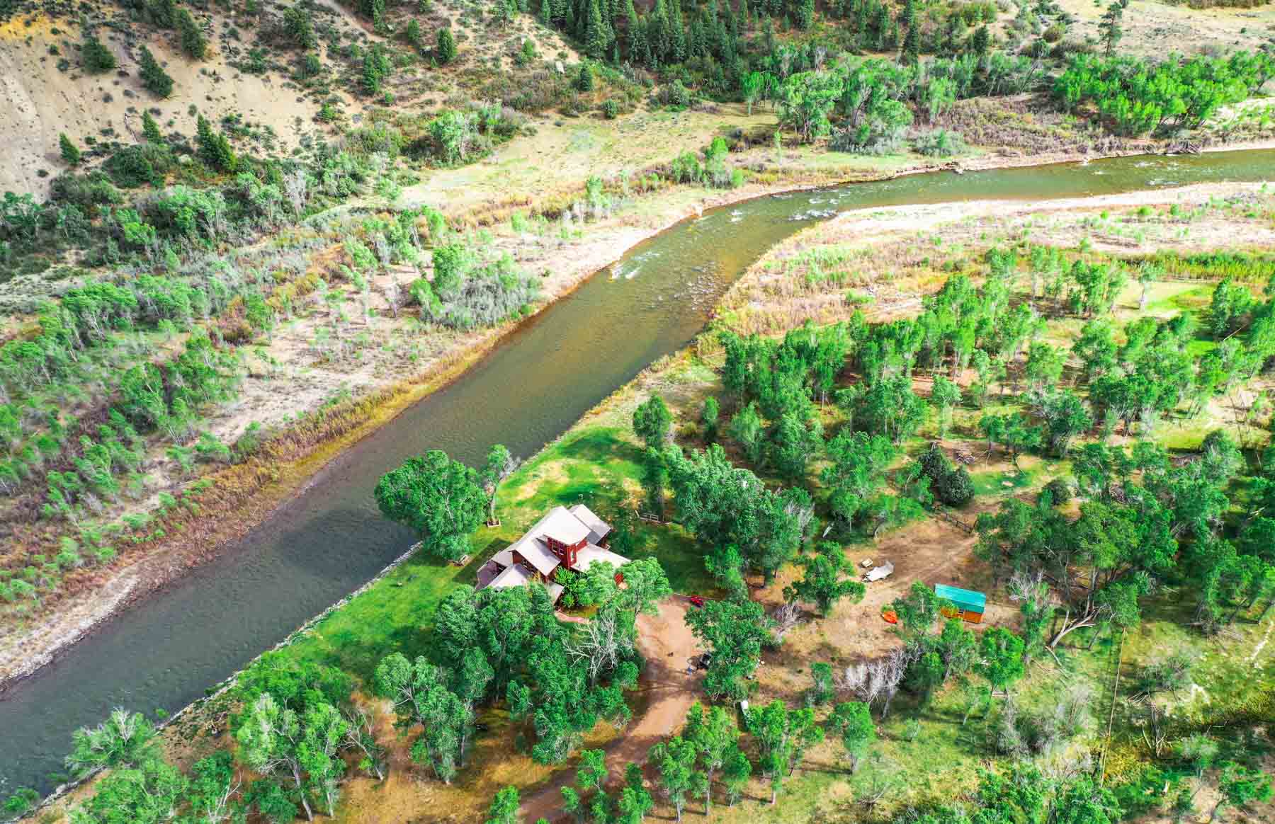 San Juan River Retreat property picture 7 of 99