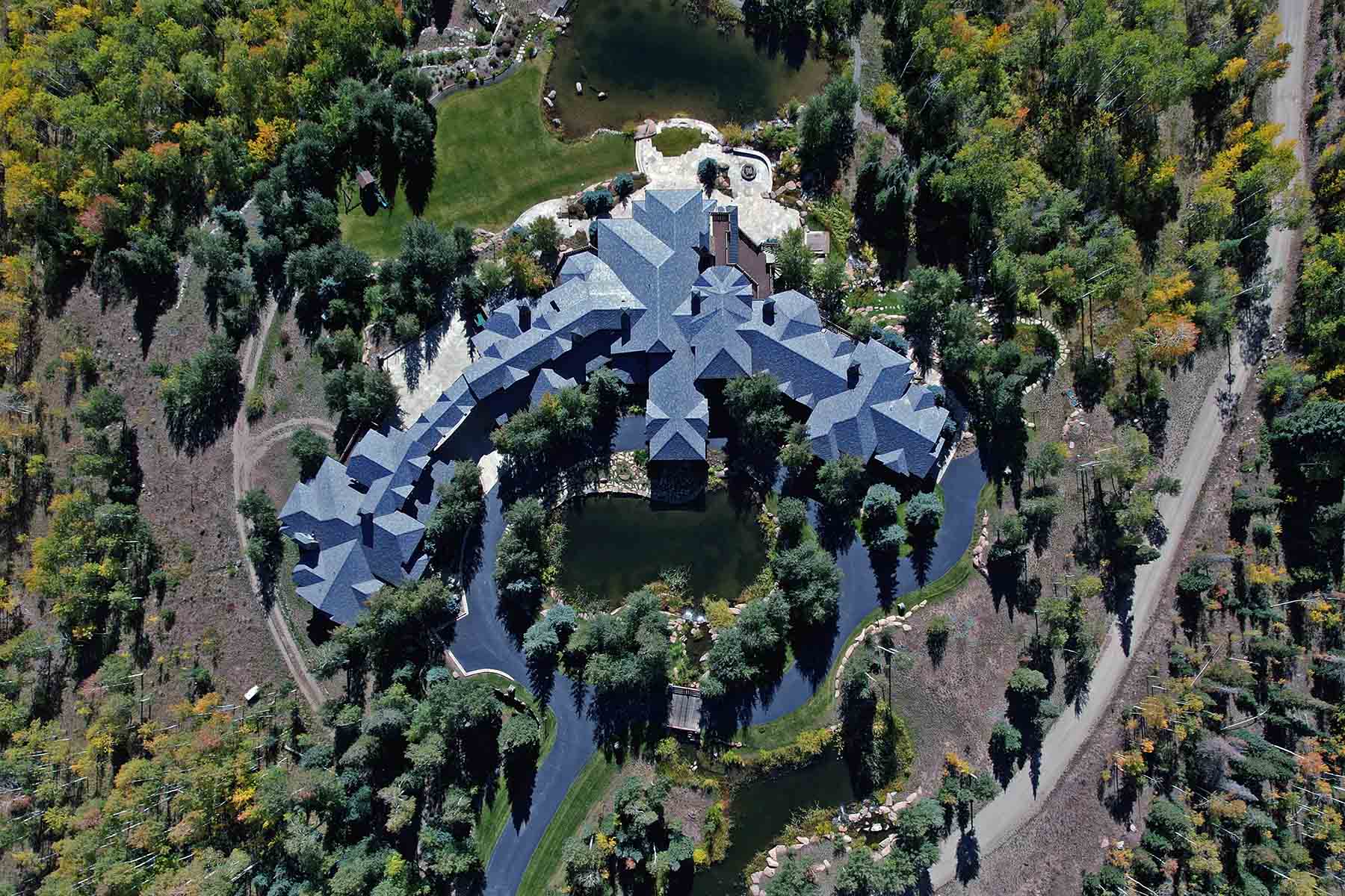 Aspen Grove Ranch Sold Colorado Hall and Hall