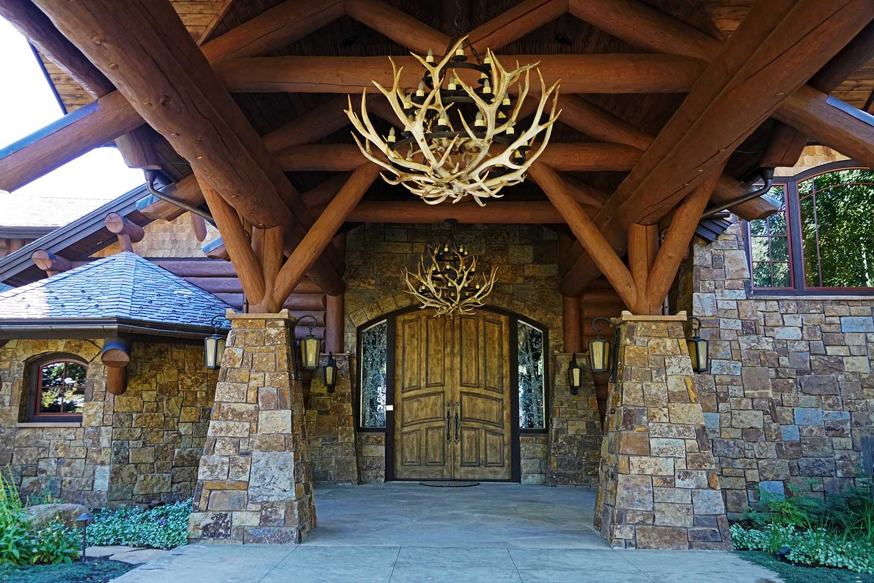 Aspen Grove Ranch Sold Colorado Hall and Hall