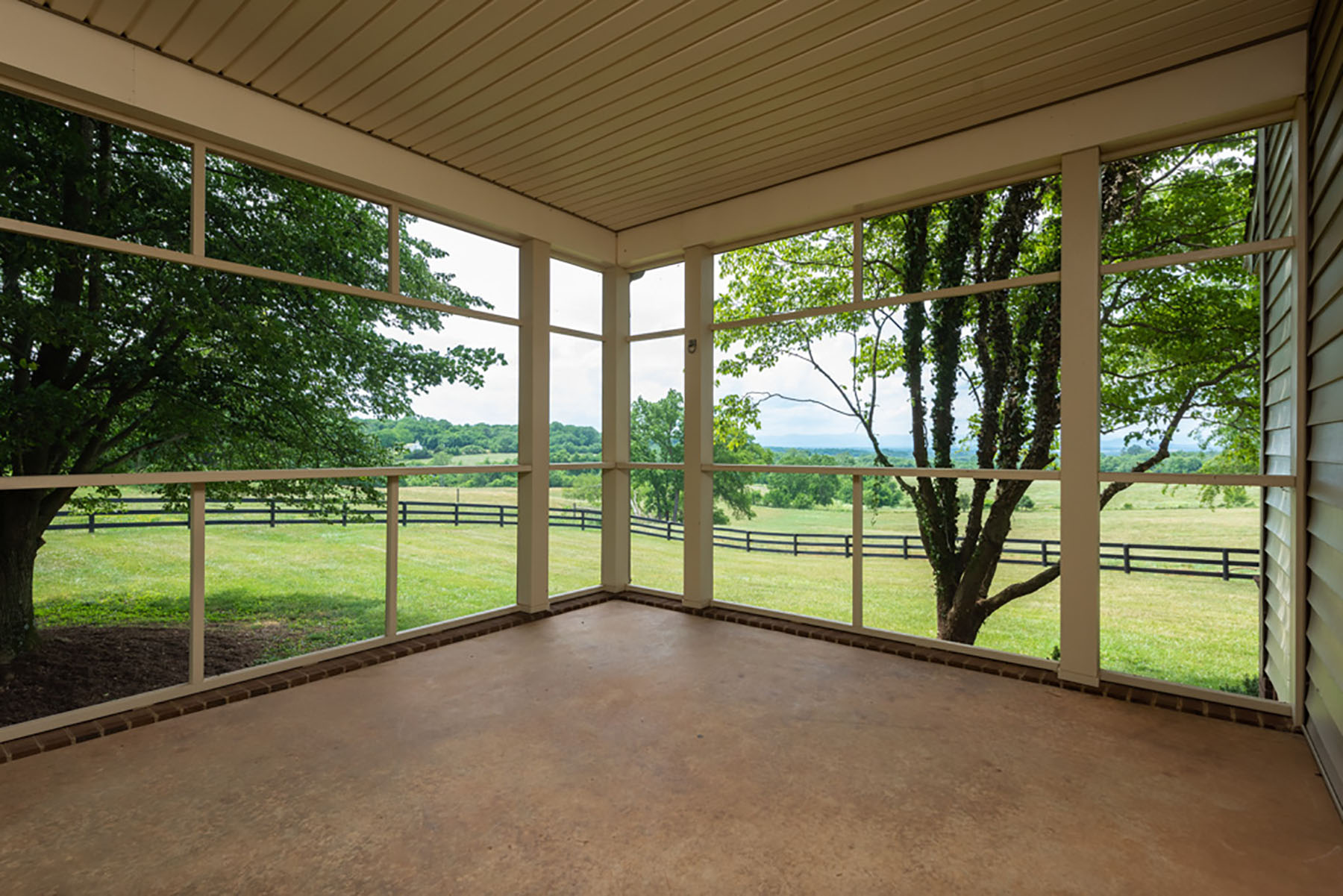 Linden Farm Hall and Hall