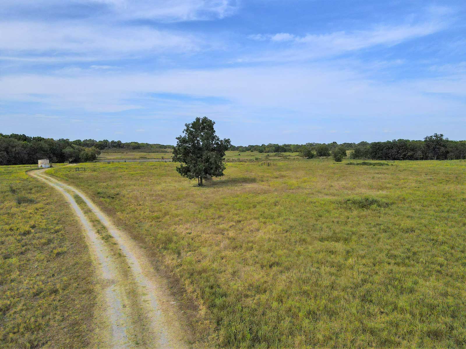 Middle Ridge Ranch property picture 3 of 29