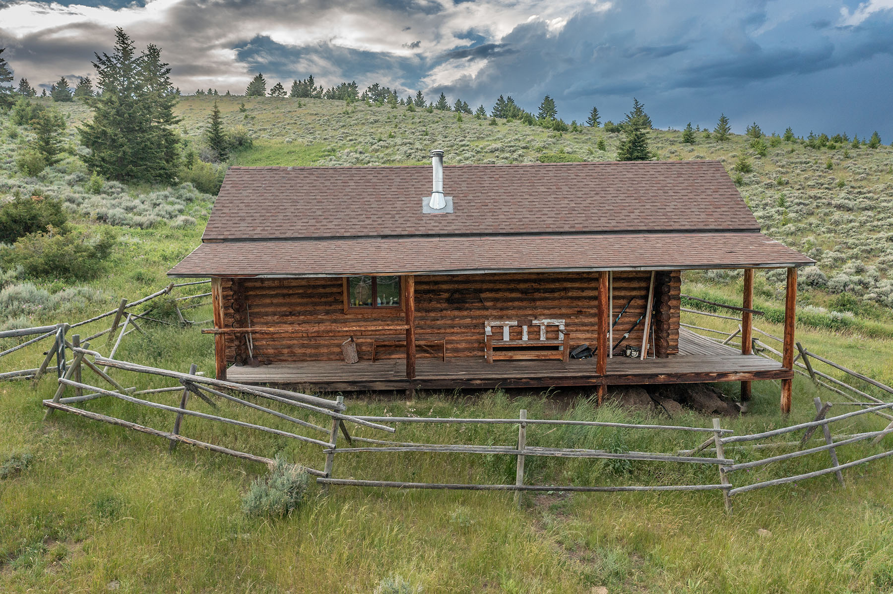 Strawberry Ridge Cabin property picture 10 of 13