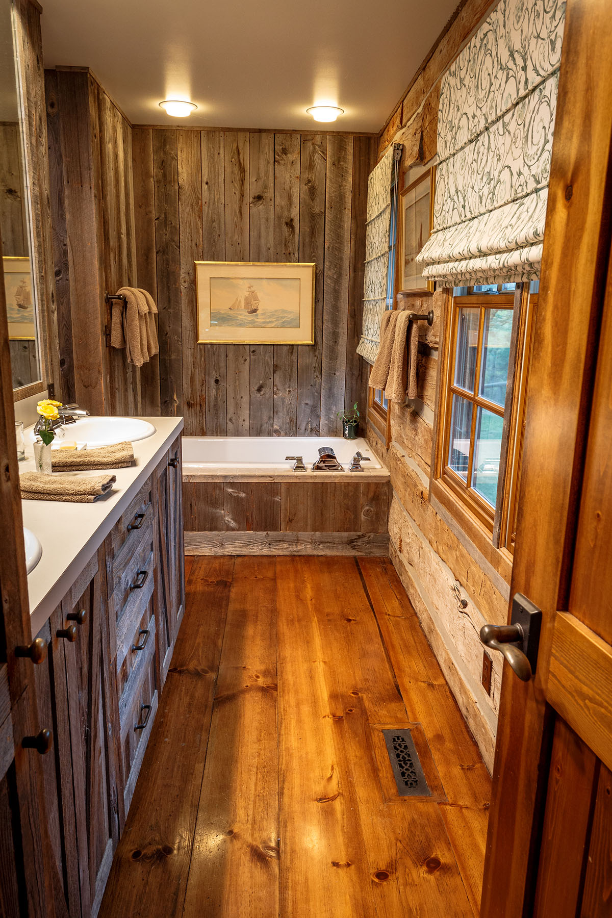 Timeless Retreat on Mill Creek property picture 23 of 59