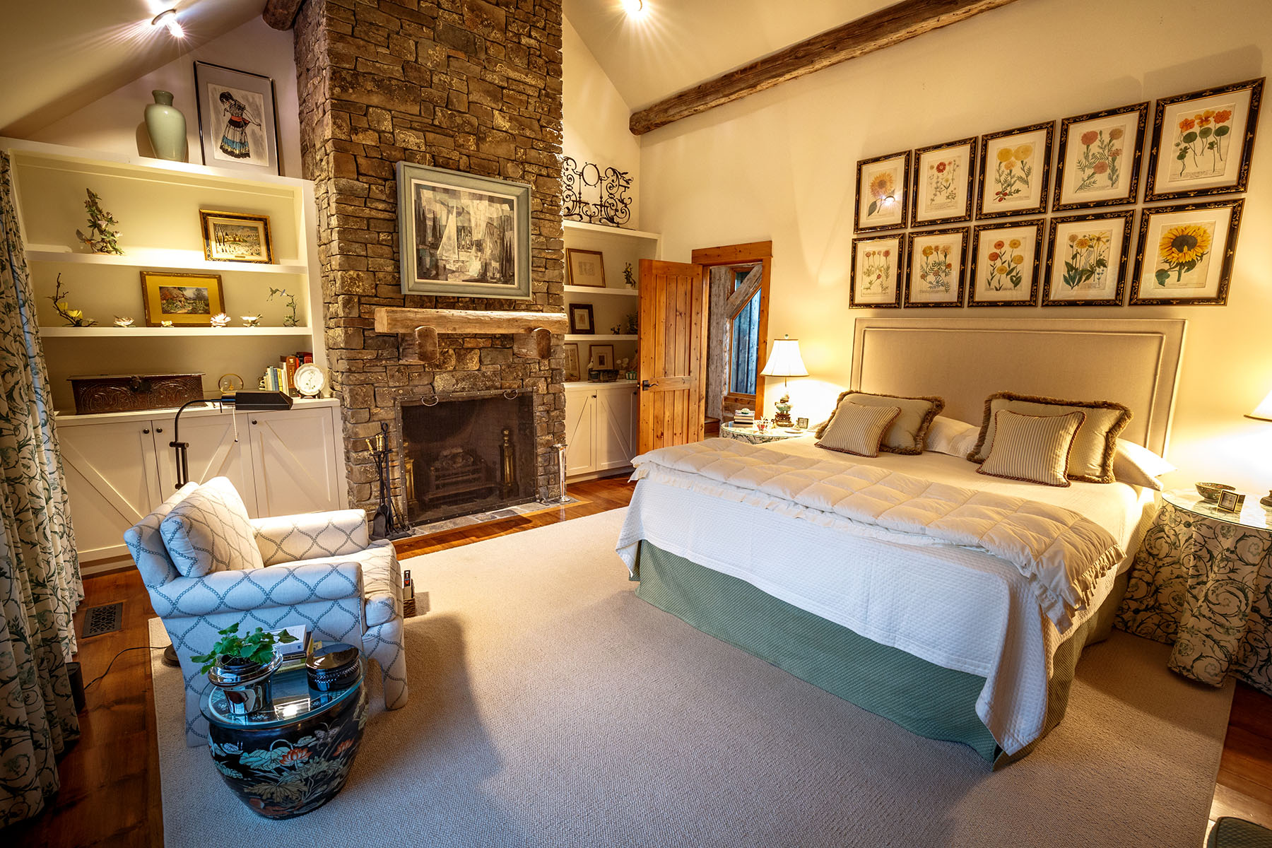 Timeless Retreat on Mill Creek property picture 21 of 59