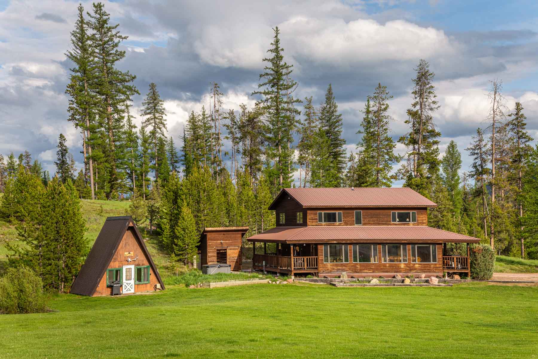 Grey Wolf Guest Ranch For Sale Montana Hall and Hall