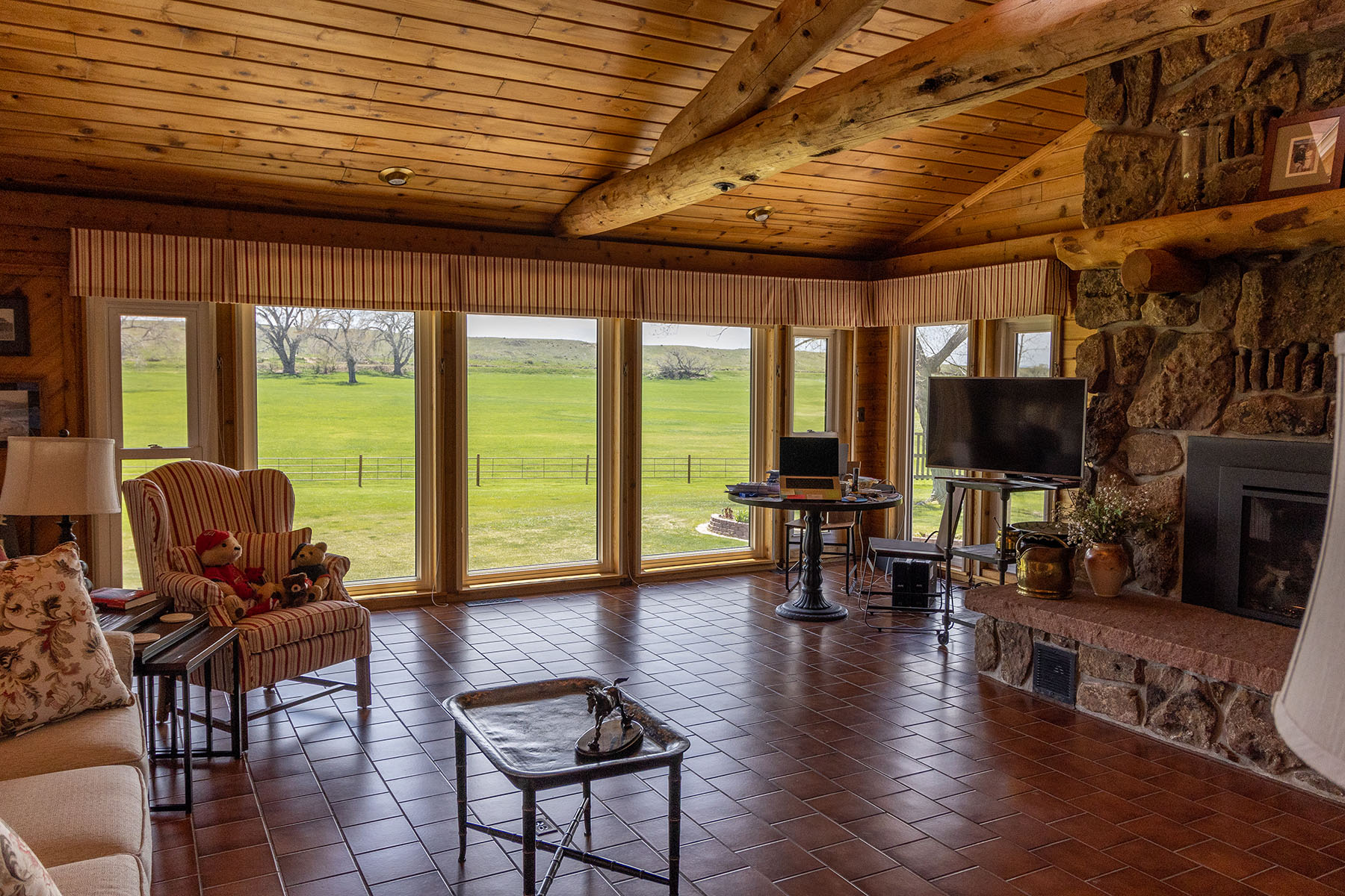 Tyler & Nettie Dodge Ranch property picture 16 of 50
