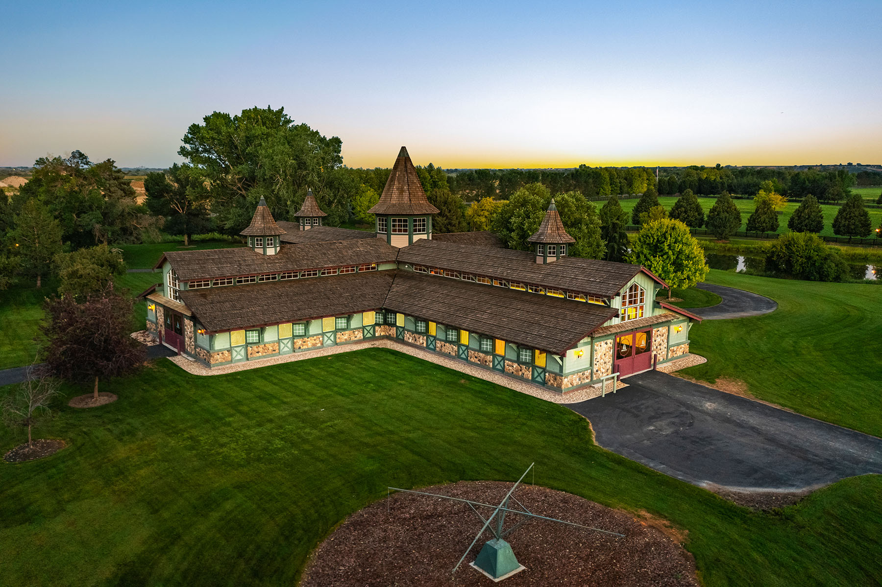 Parma Lodge and Stables - For Sale - Idaho - Hall and Hall