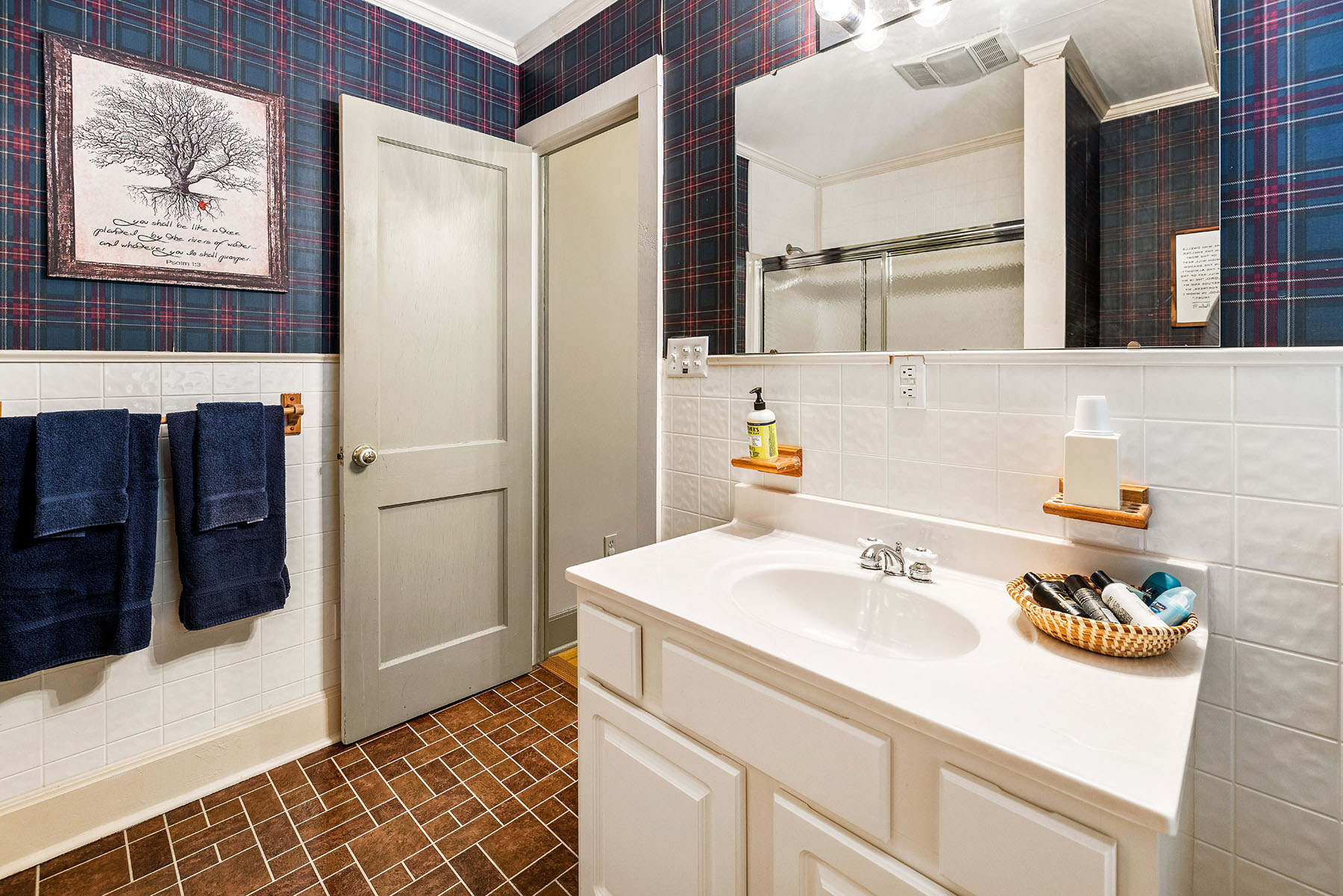 Dover property picture 84 of 119