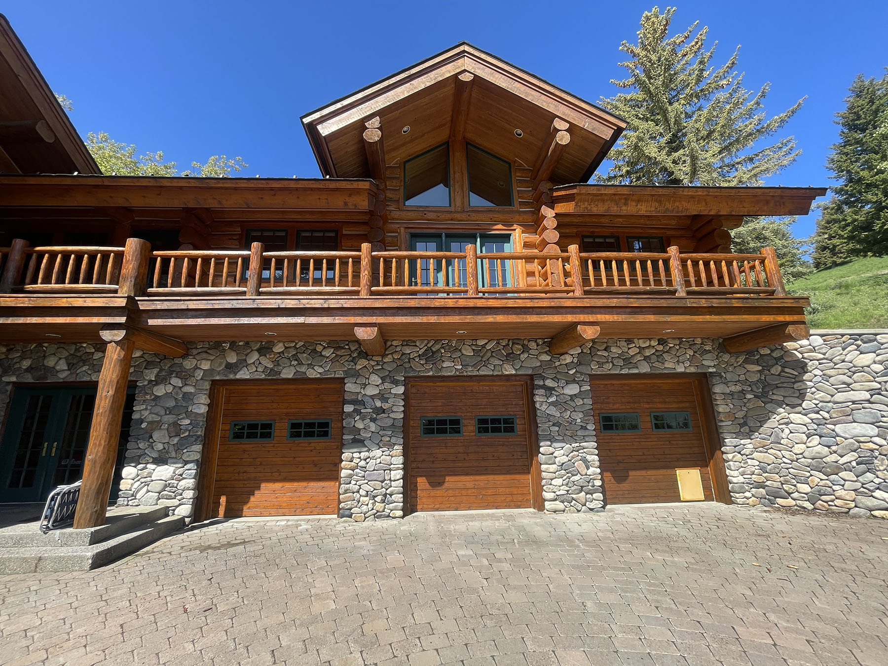 Soaring Eagle Retreat For Sale Idaho Hall and Hall
