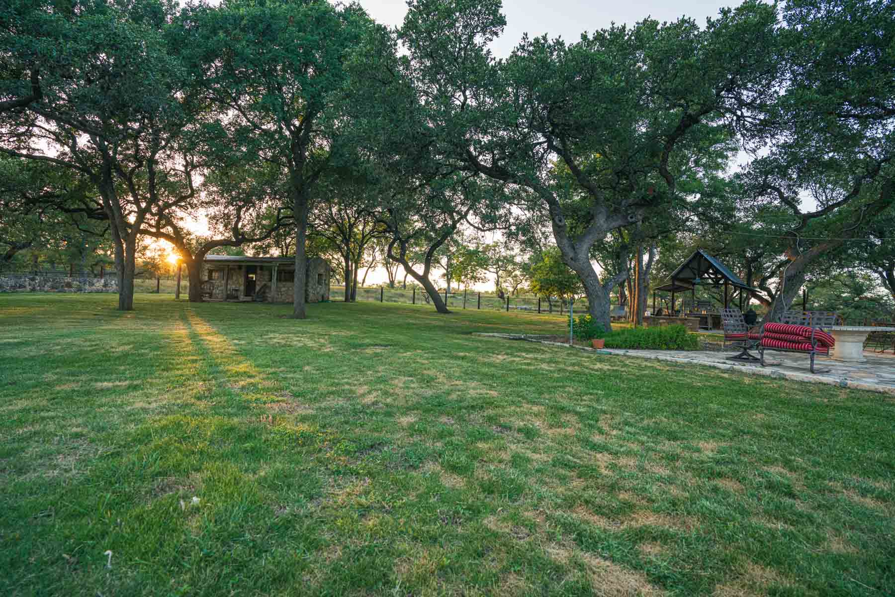 Circle S Estate property picture 25 of 79