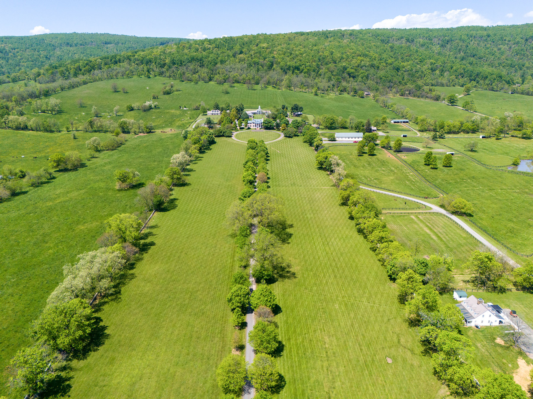 Llangollen property picture 9 of 98