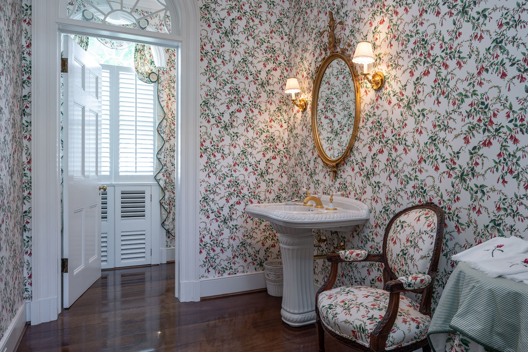 Llangollen property picture 32 of 98