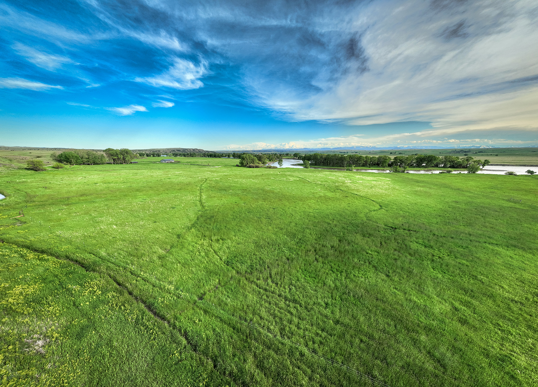 Yellowstone Bluff Ranch property picture 4 of 52