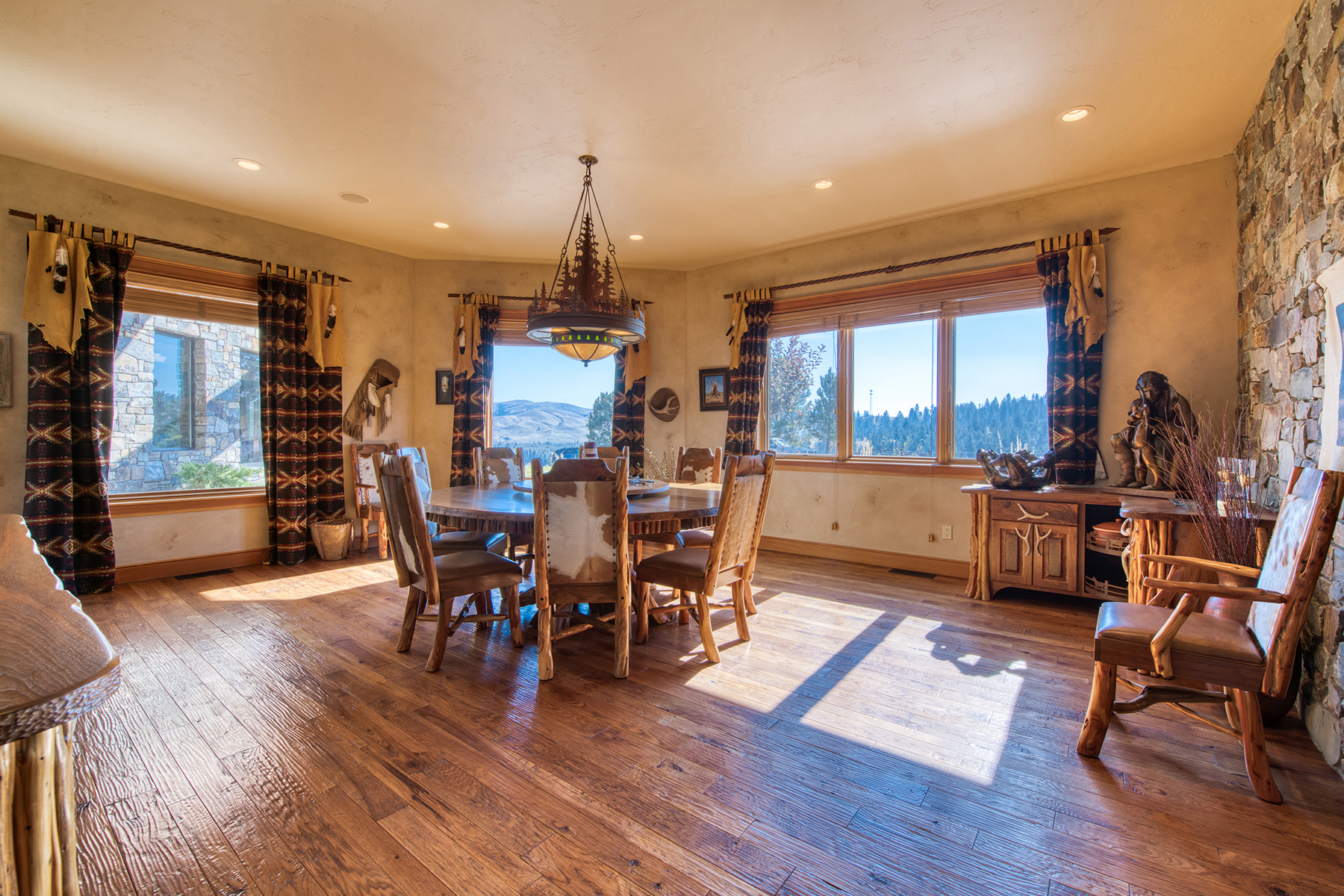 Two Feathers Ranch property picture 32 of 89