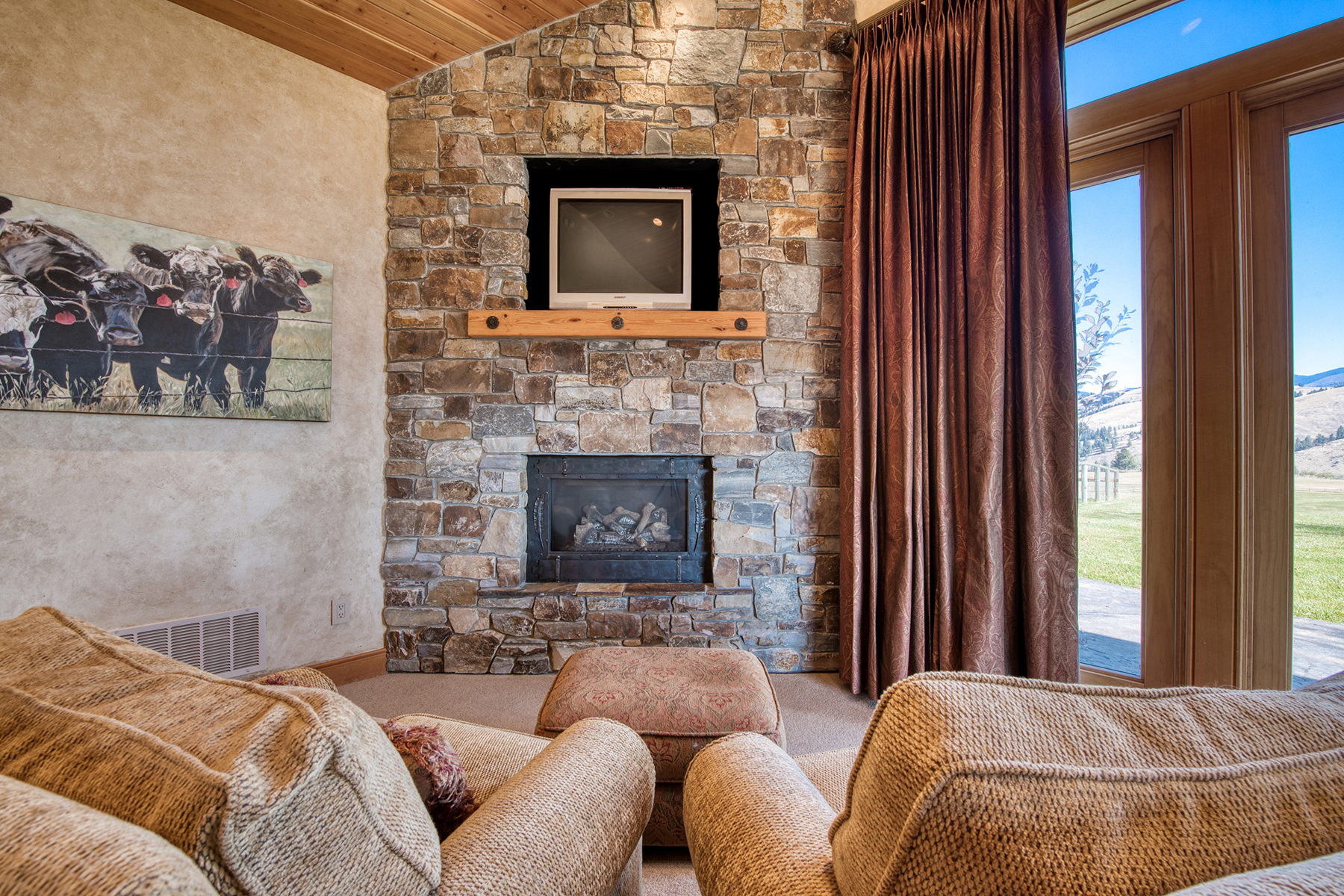 Two Feathers Ranch property picture 37 of 89