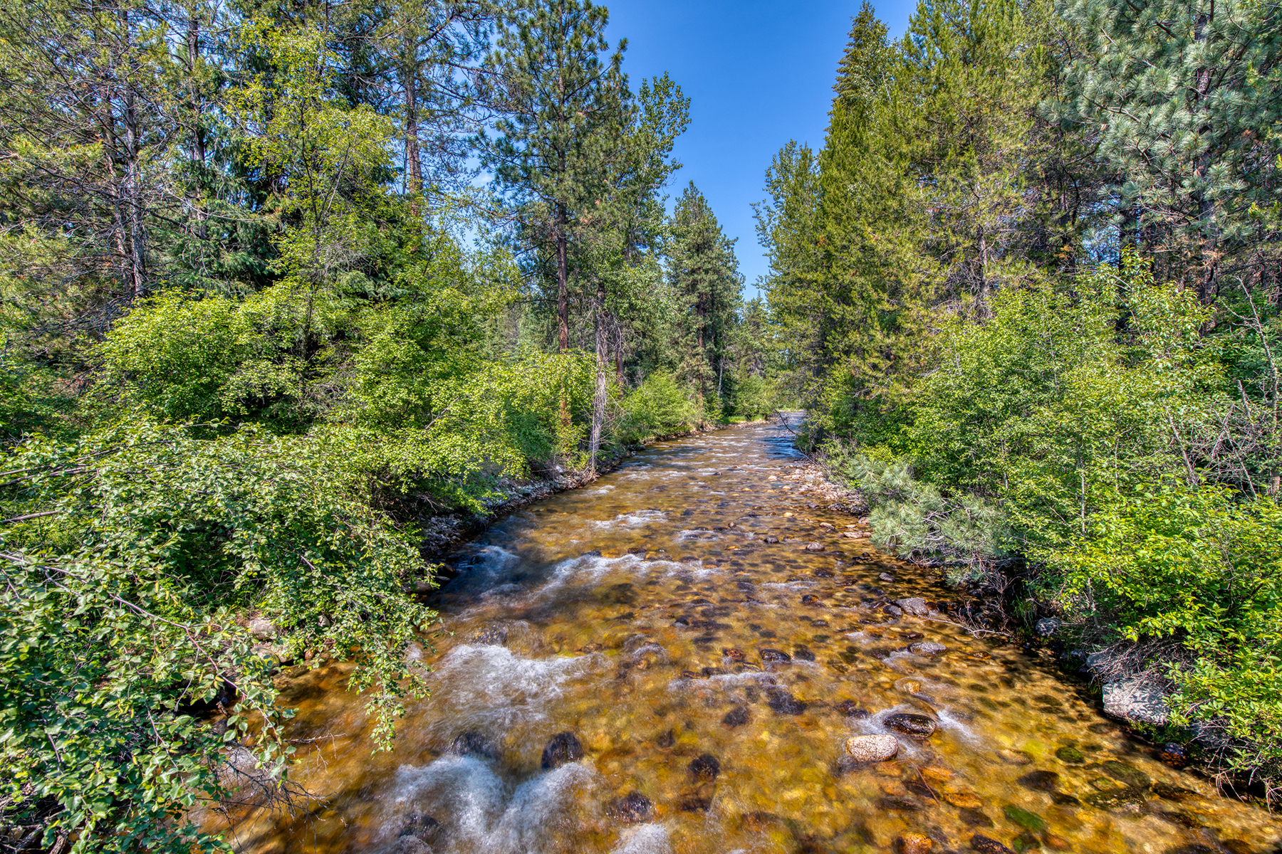 Two Feathers Ranch property picture 3 of 89