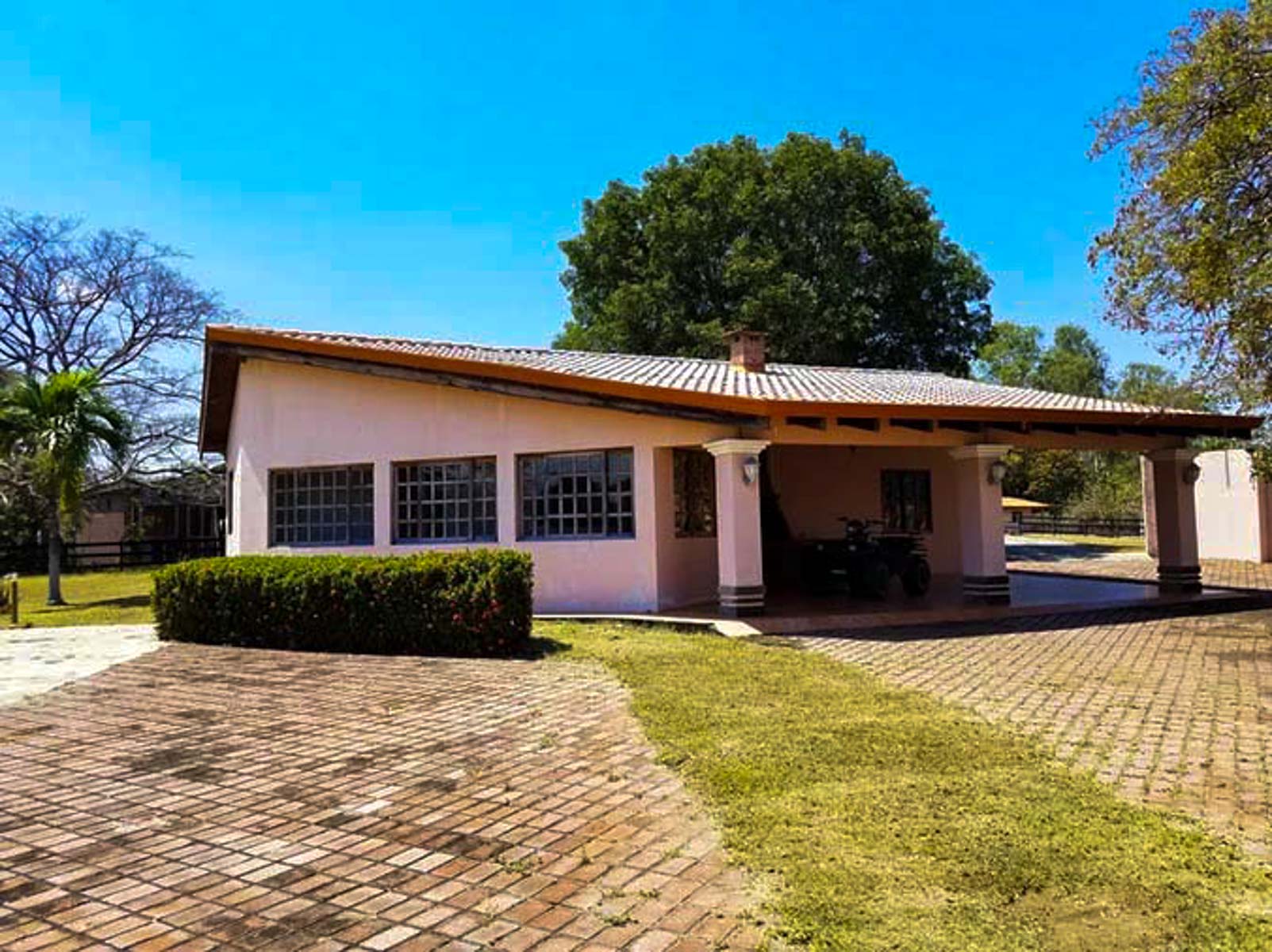 Las Loras Ranch property picture 3 of 30