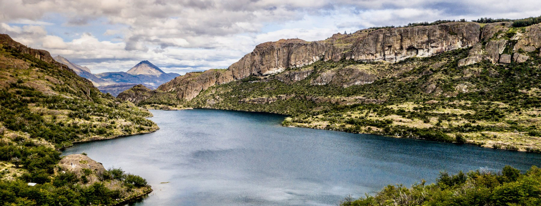 Estancia Lago Central property picture 1 of 88