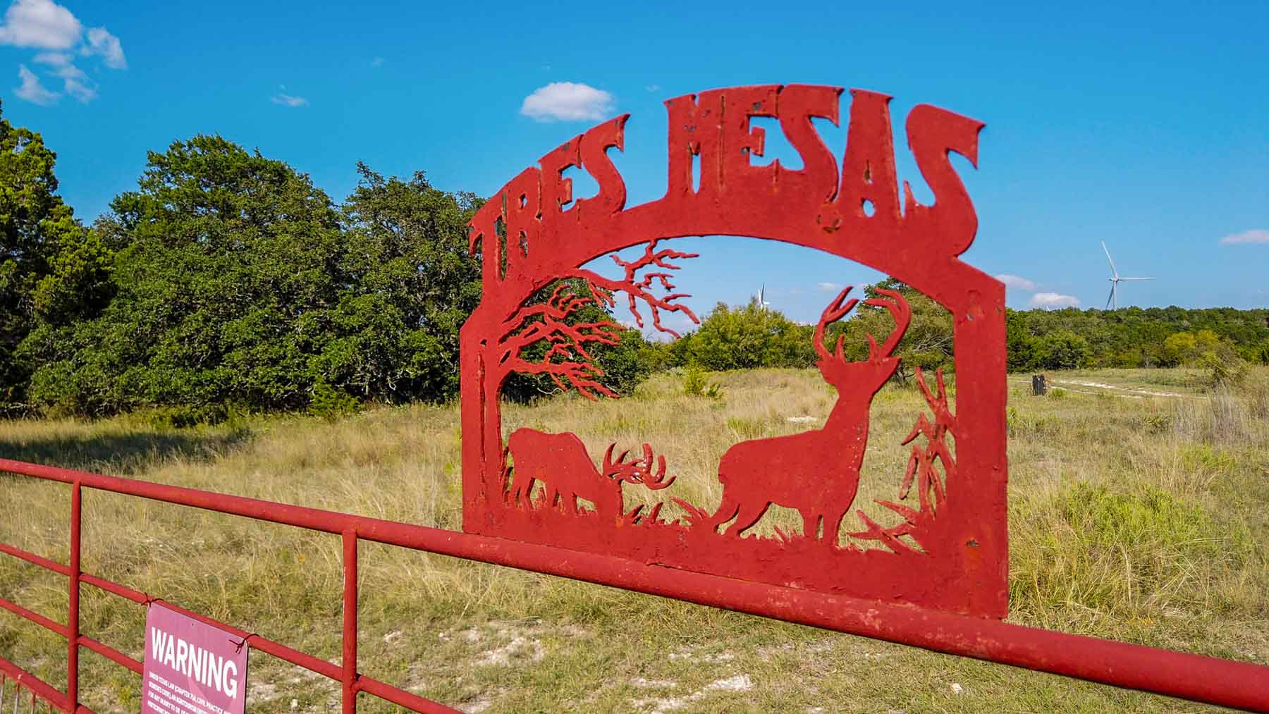 Tres Mesas Ranch property picture 4 of 91